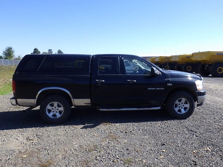 2006-dodge-1500-image-3
