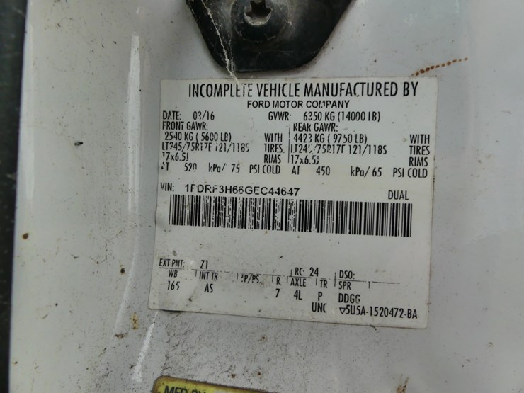 2016-ford-f350-xl-image-15