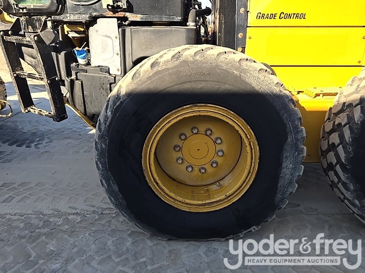 2016-caterpillar-140m3-image-46