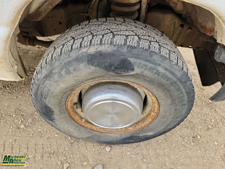 2006-ford-cargo-image-27