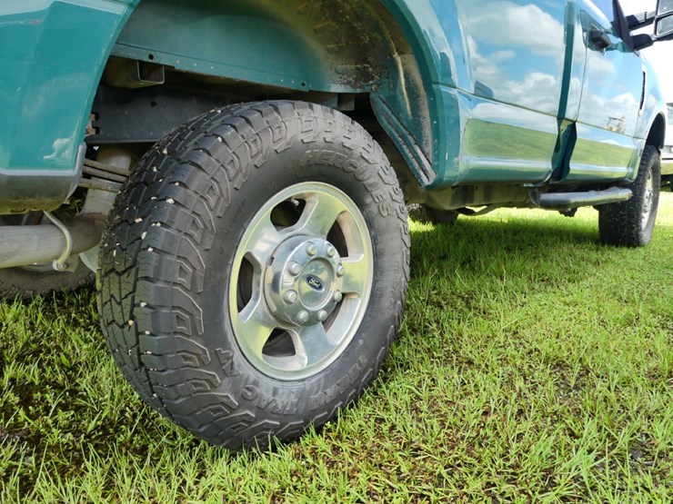2019-ford-f250-xl-image-5