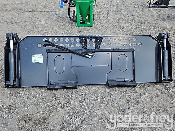 unused-jct-84"-4-in-1-combination-bucket-to-suit-skidsteer-image-4