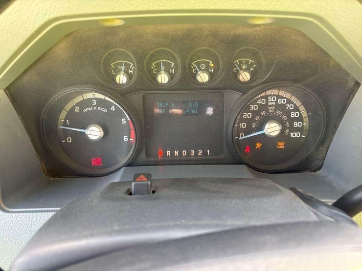 2012-ford-f550-image-9