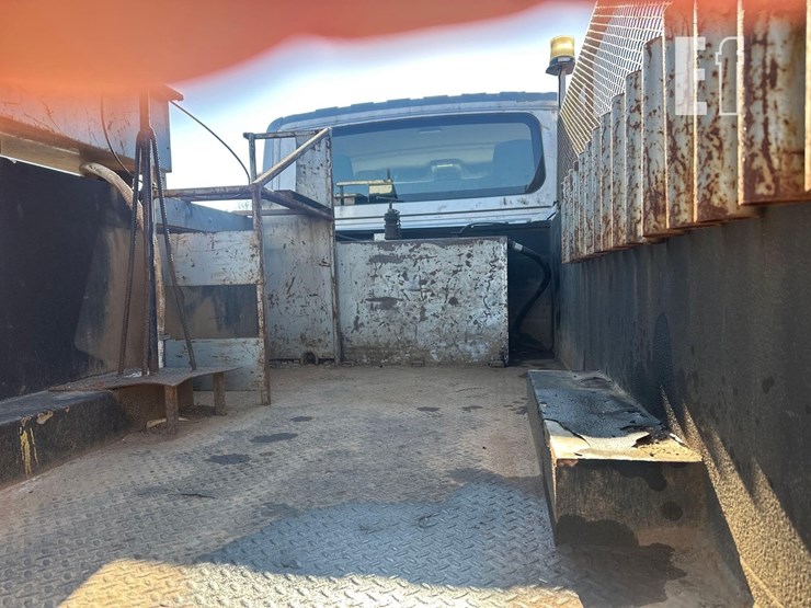 2008-international-durastar-4400-image-11