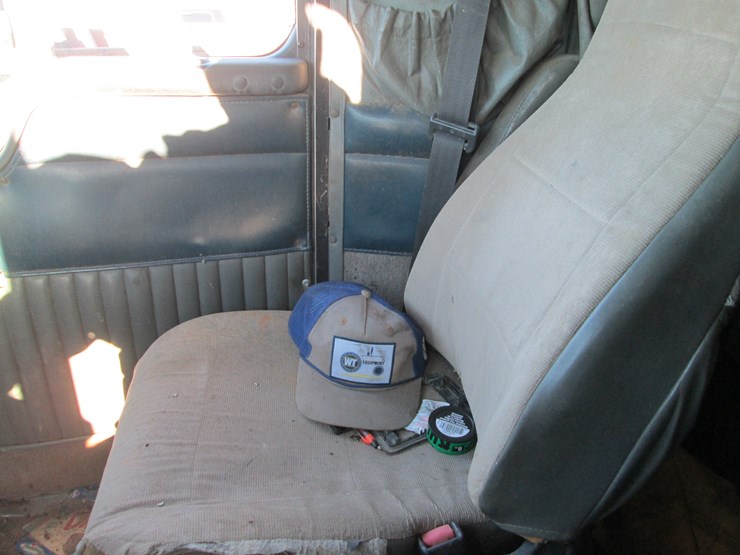 2001-kenworth-t600-image-36