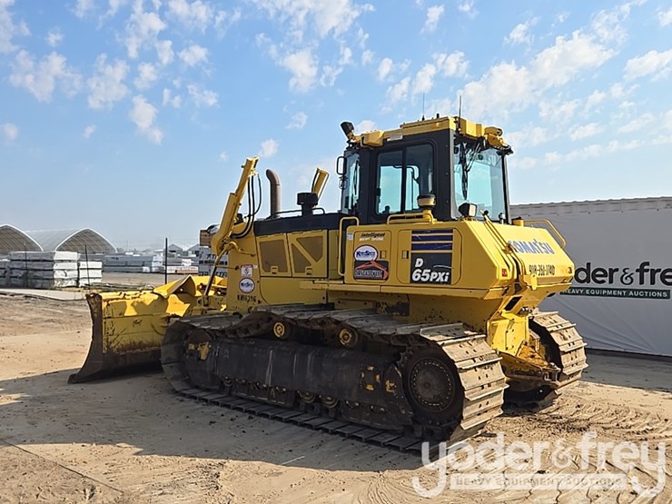 2016-komatsu-d65pxi-18-image-3