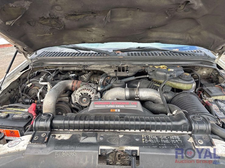 2003-ford-f550-image-14