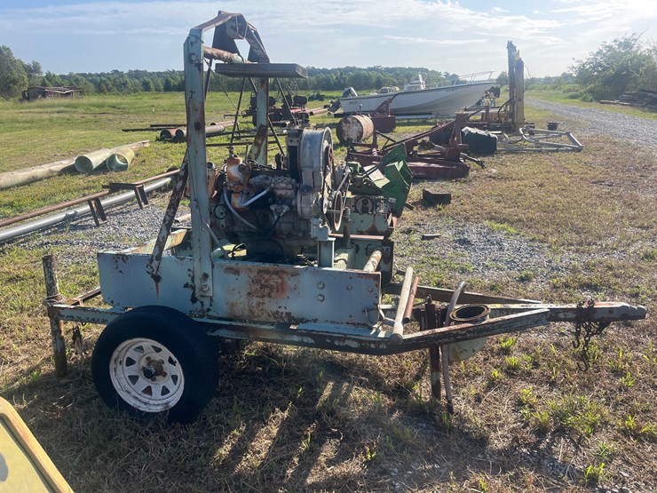 #124-•-trailer-mounted-diesel-engine-for-parts-and-repairs-image-5
