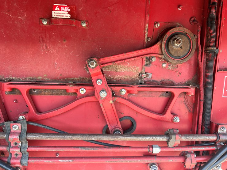 1990-case-ih-1660-image-17