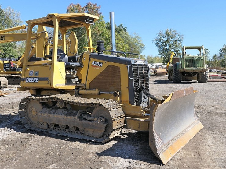2000-deere-450h-image-5