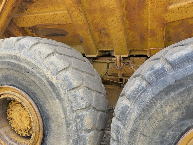 1994-caterpillar-d400d-image-14