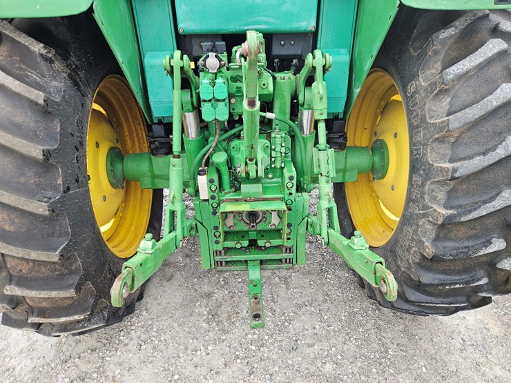 2003-john-deere-6420-image-9