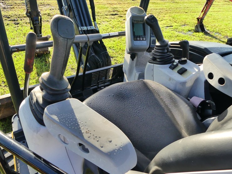 deere-35g-image-13