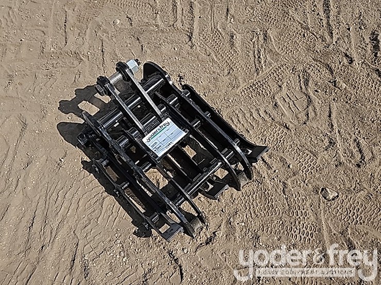 unused-ir-wood-grabber-to-suit-mini-excavator-image-7