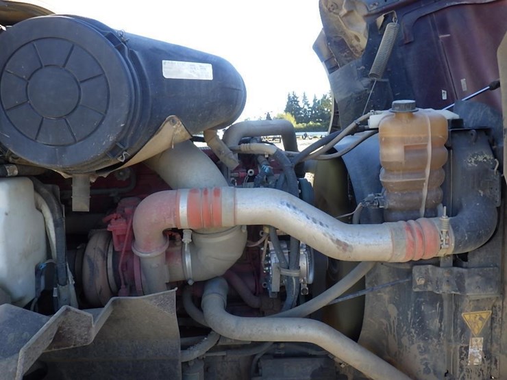 2009-international-5900i-17'-3-axle-dump-truck-image-23