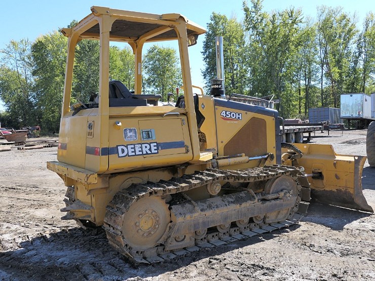 2000-deere-450h-image-4