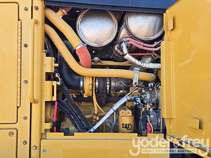 2016-caterpillar-140m3-image-71