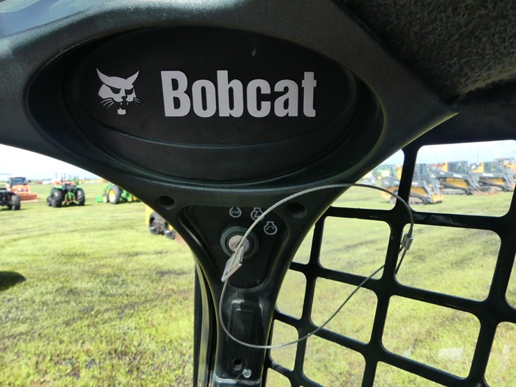 2021-bobcat-s740-image-15