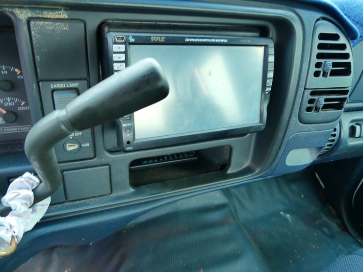 1998-chevrolet-1500-image-11