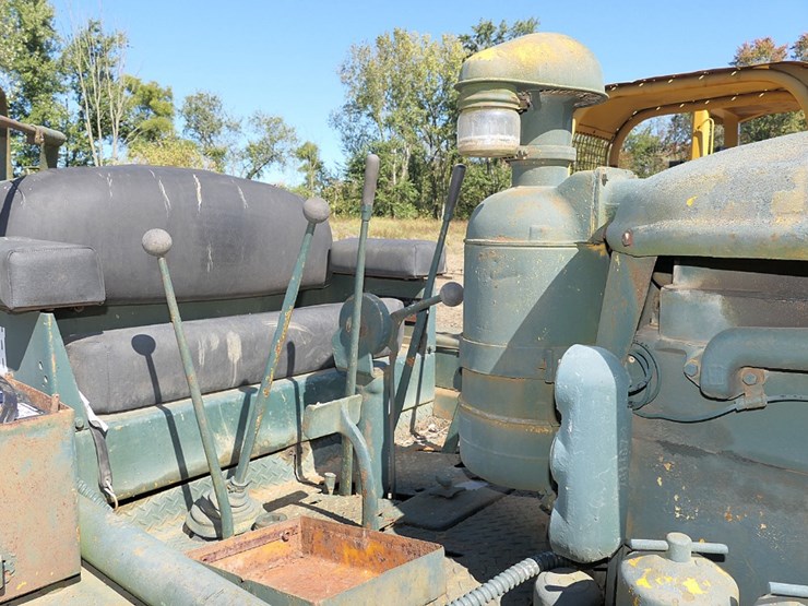 caterpillar-d6-image-17