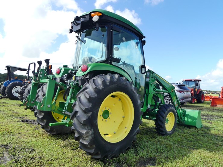 john-deere-4066r-image-3