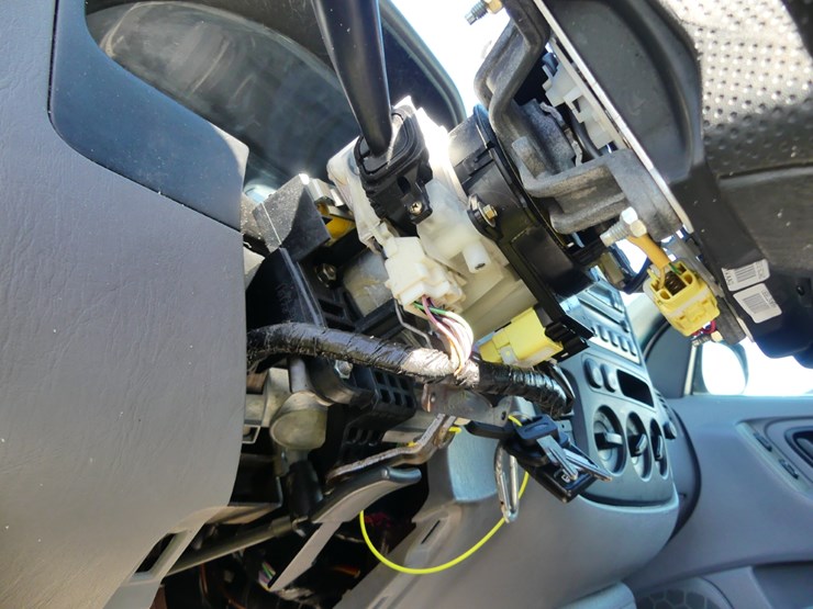 2001-ford-escape-image-13