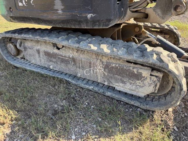 2013-bobcat-e32-image-7