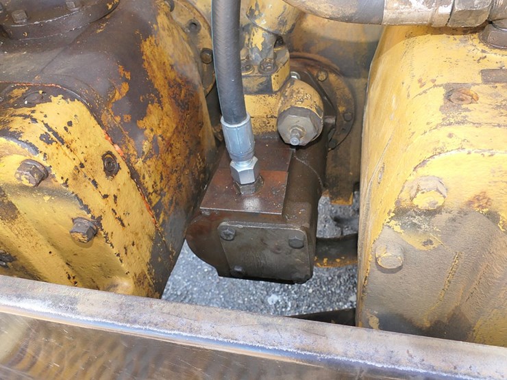 1987-caterpillar-235b-image-28