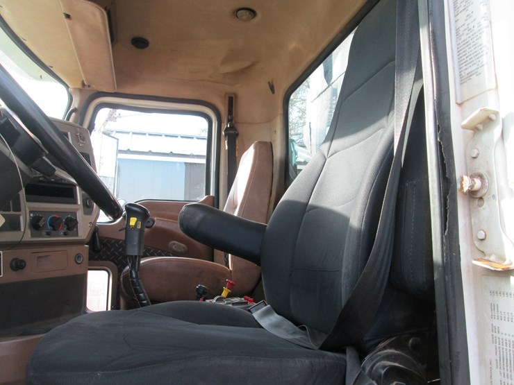 #100-•-2008-mack-granite-t/a-single-cab-dump-truck-1m2ax04c68m003392-inv-#-5197-image-23