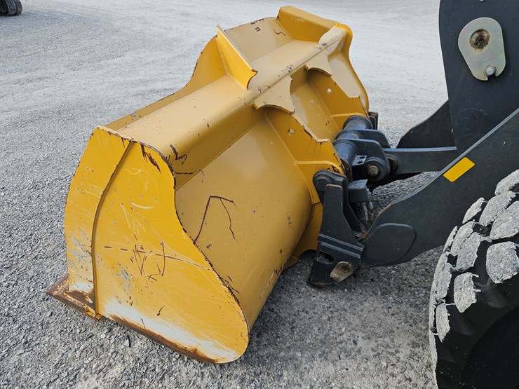 deere-524p-image-26