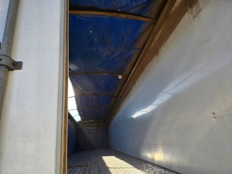 2008-wilkens-walking-floor-image-131
