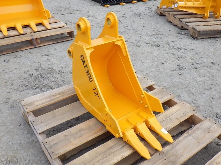 caterpillar-305-image-4