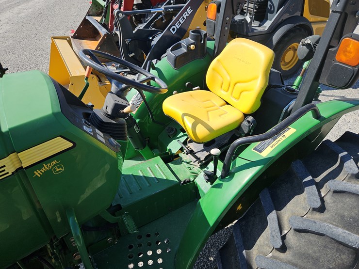 john-deere-5065e-image-10
