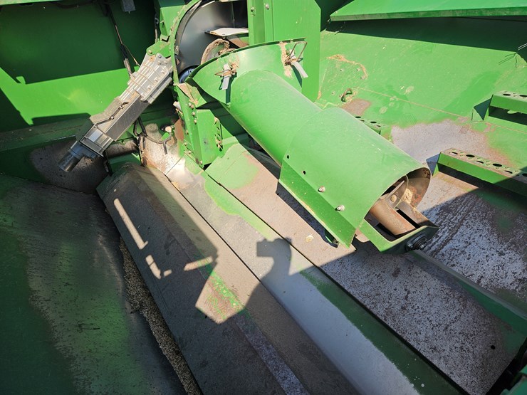 2004-john-deere-9660-sts-image-14