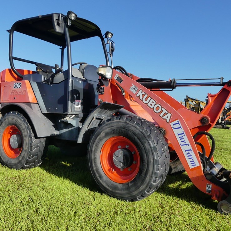 2019 KUBOTA R530