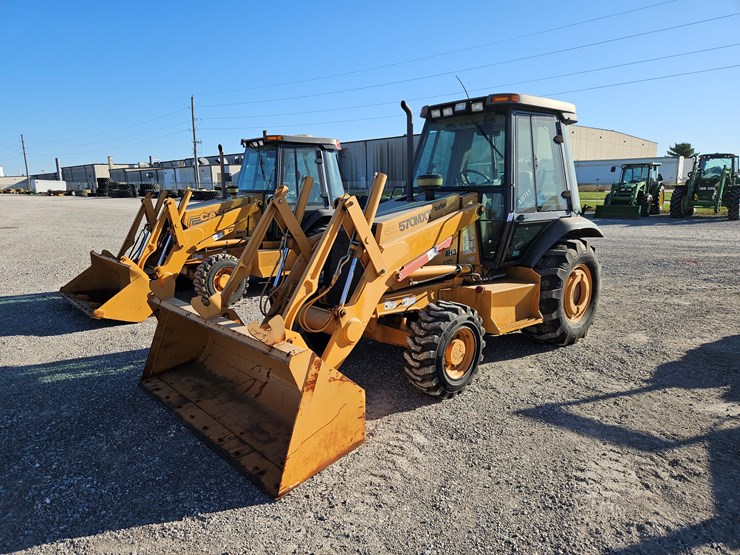 2007-case-570m-xt-image-1