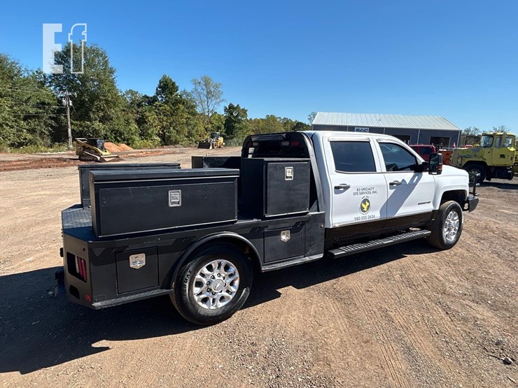 2019-chevrolet-silverado-3500hd-image-3