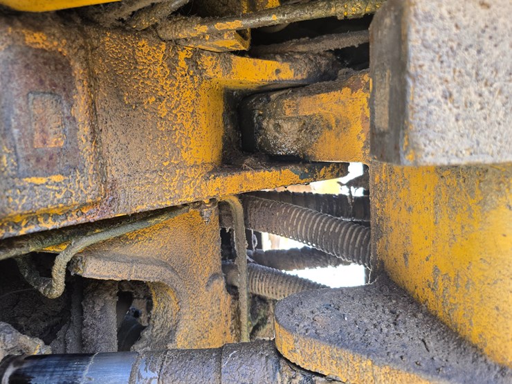 caterpillar-966b-image-51