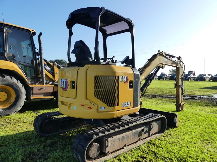 caterpillar-303.5-image-3