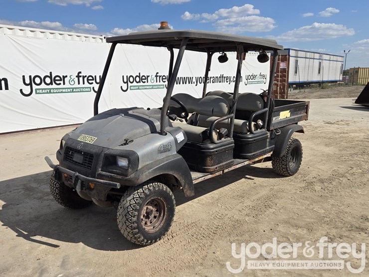 2019-club-car-carryall-1700-image-1