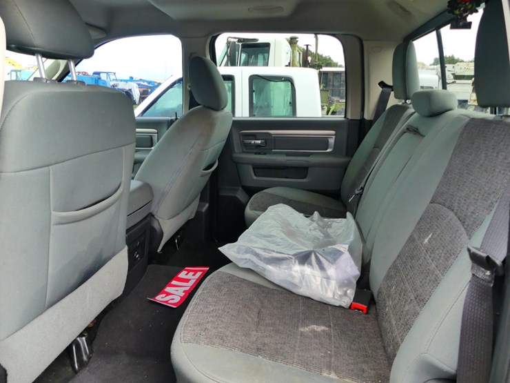 2015-dodge-ram-1500-image-9