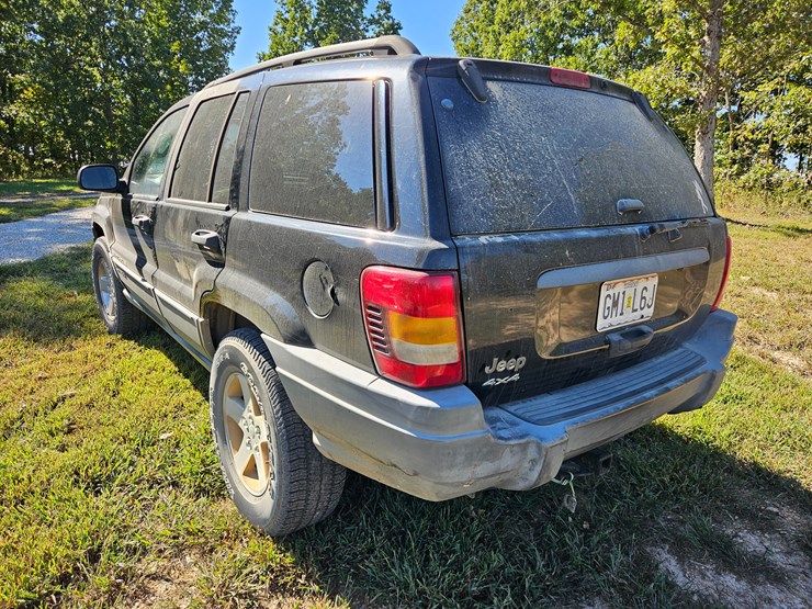 2002-jeep-grand-cherokee-image-11