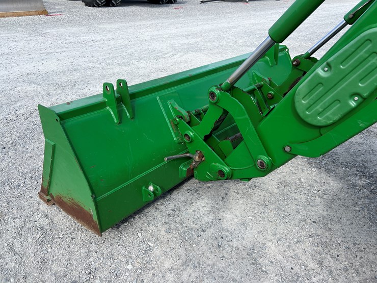 2014-john-deere-6175r-image-6