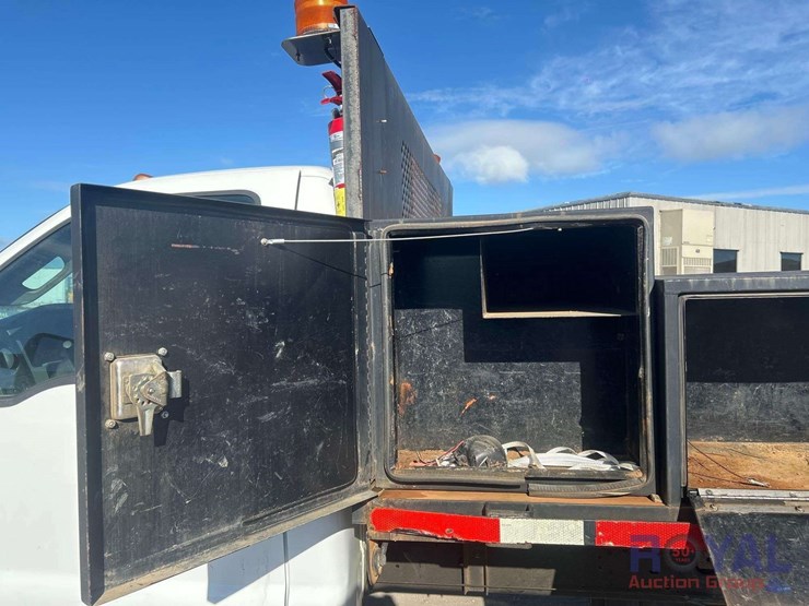2016-ford-f450-image-30