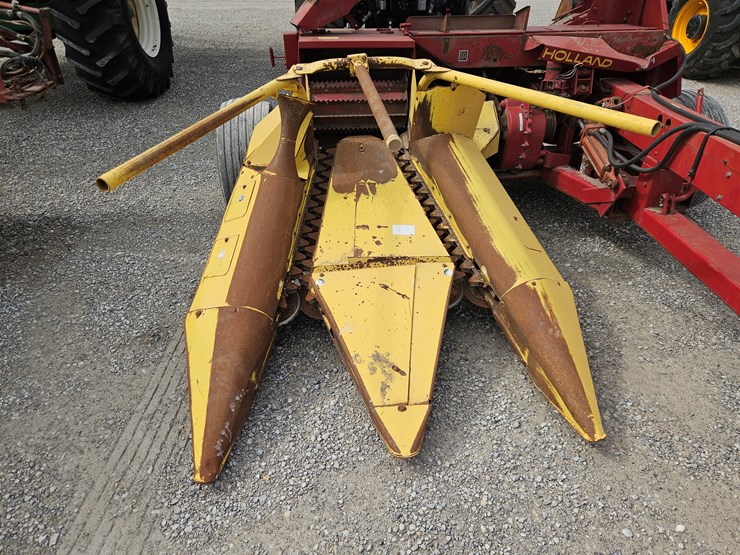 new-holland-892-image-3