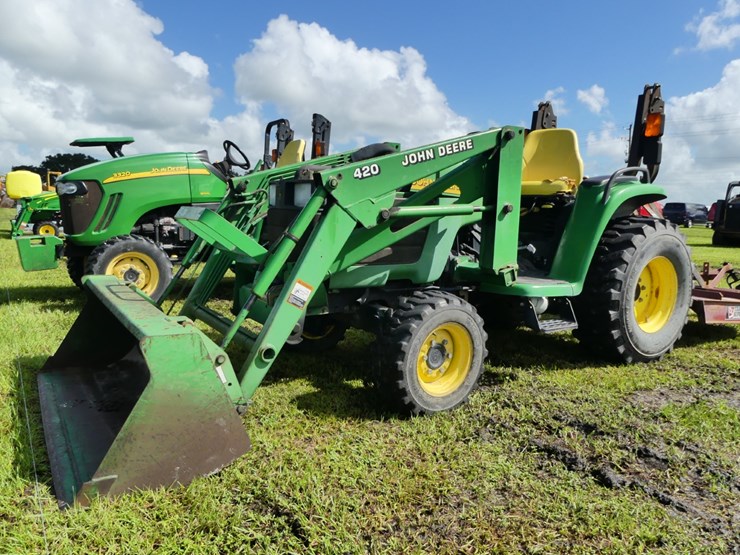 john-deere-4210-image-1