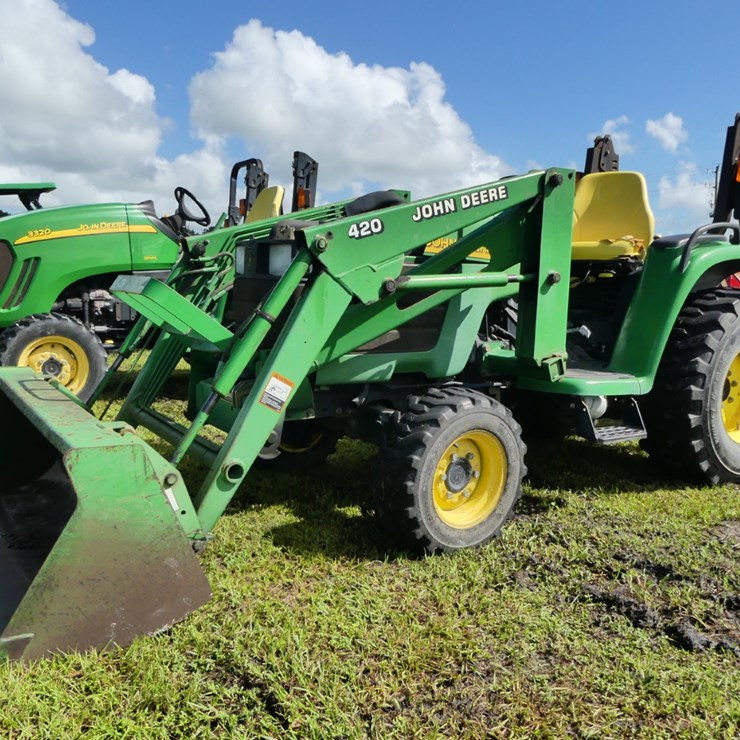 JOHN DEERE 4210