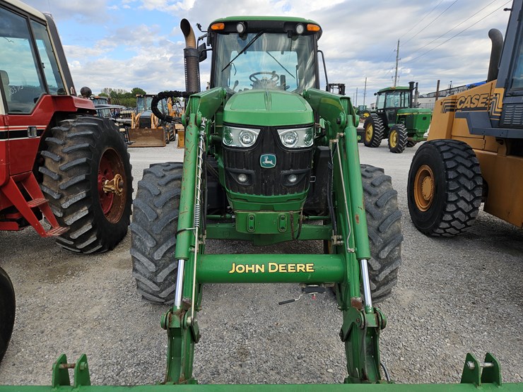 2014-john-deere-6150m-image-4