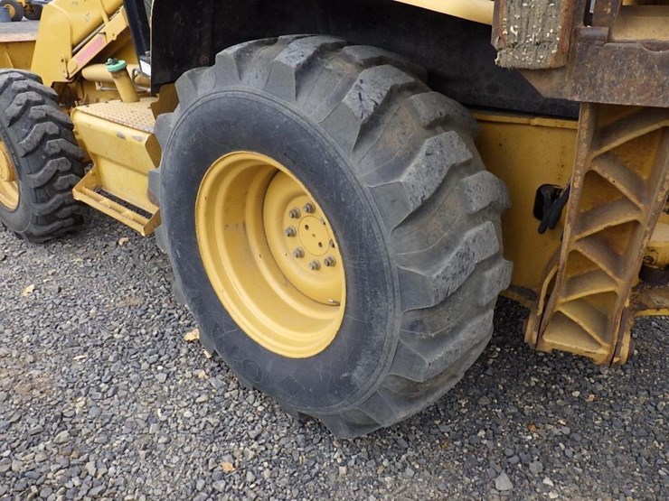 caterpillar-420d-image-8