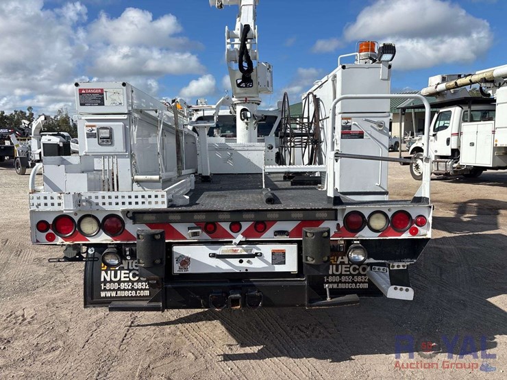 2015-ford-f550-image-29